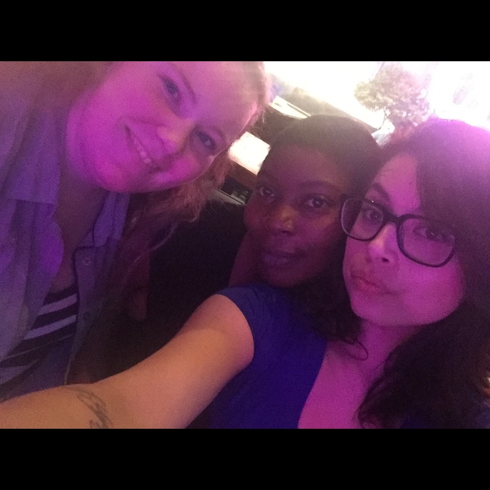 Meet your Posher, Alicia